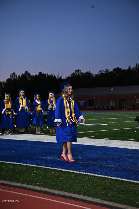 FCGrad250381.jpg