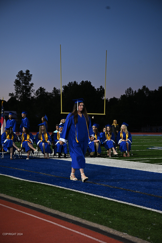 FCGrad250386.jpg
