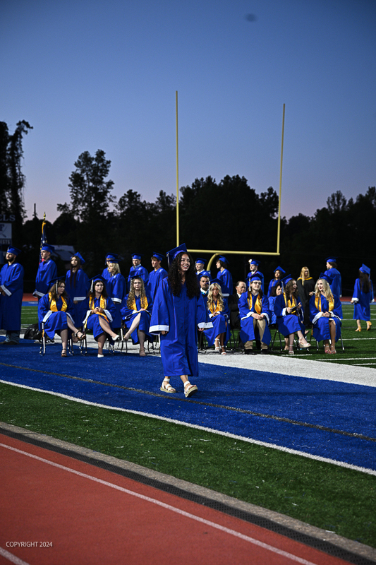FCGrad250390.jpg