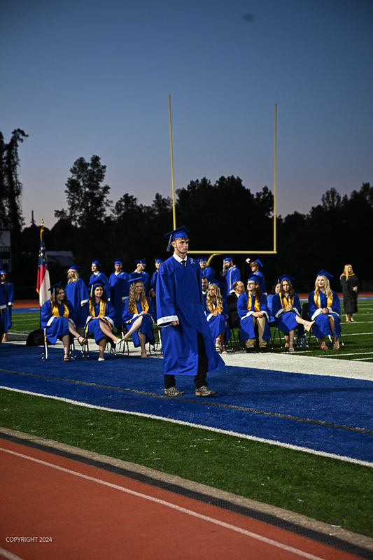 FCGrad250409.jpg