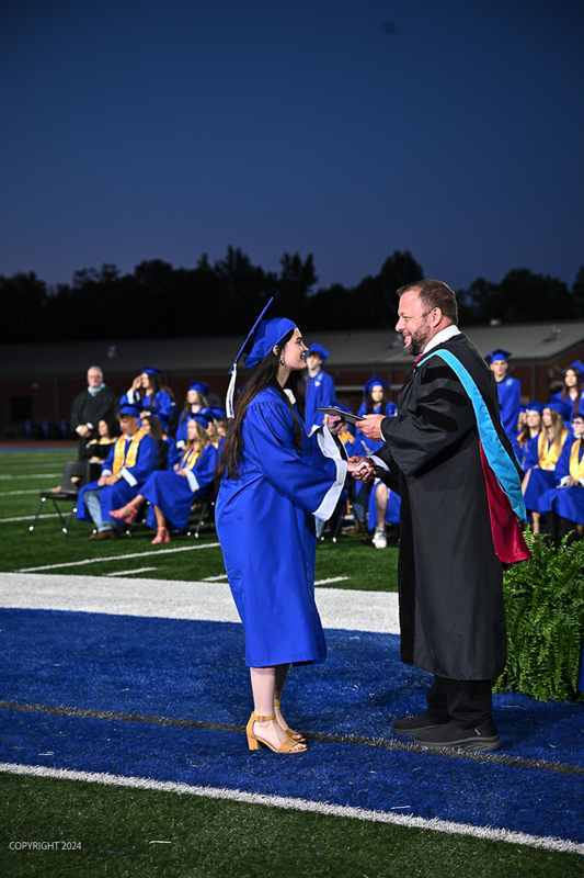 FCGrad250426.jpg