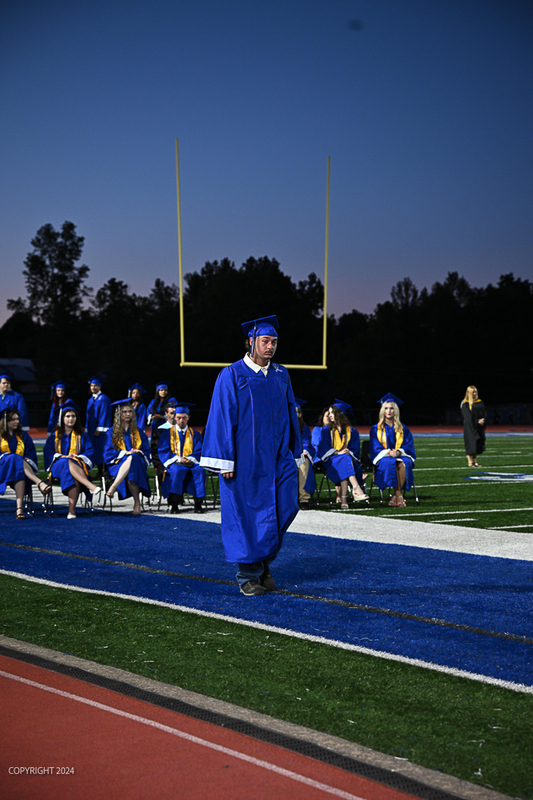 FCGrad250431.jpg