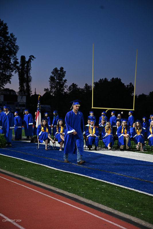 FCGrad250454.jpg