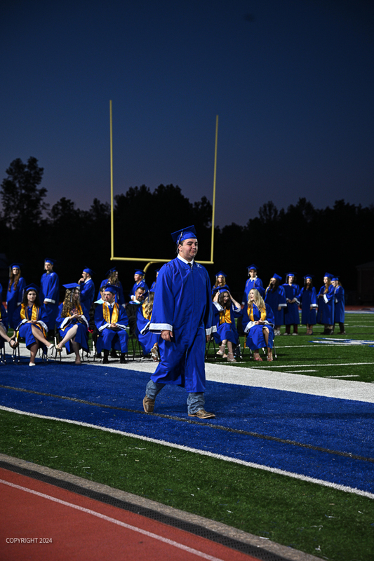 FCGrad250498.jpg