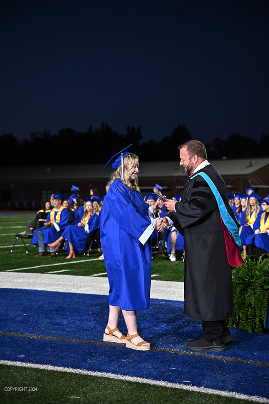 FCGrad250511.jpg