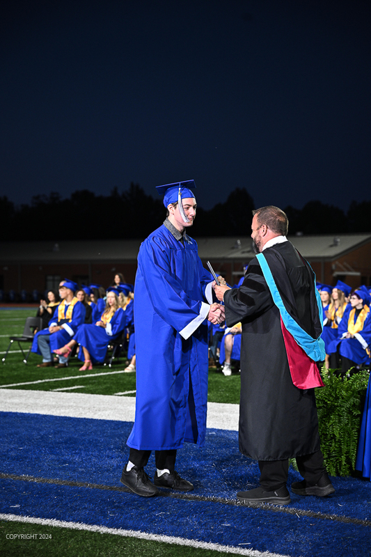 FCGrad250526.jpg