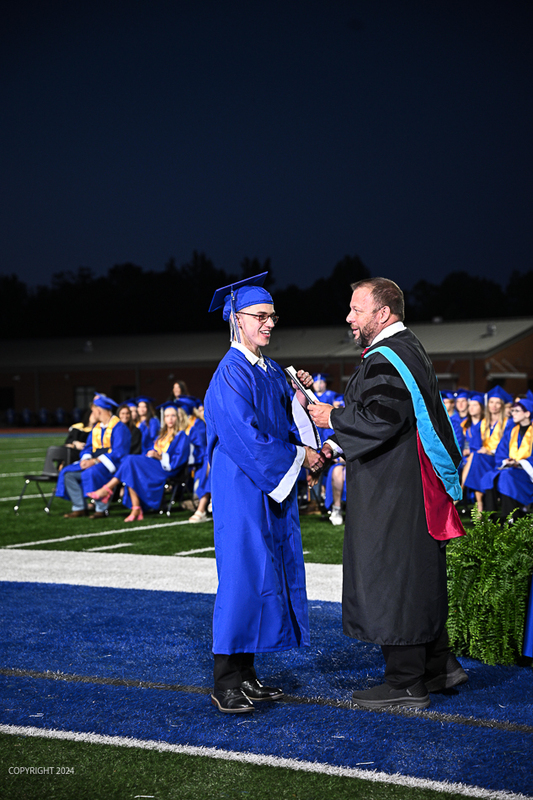 FCGrad250528.jpg