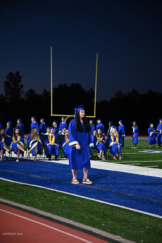 FCGrad250558.jpg