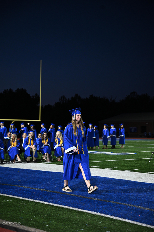 FCGrad250565.jpg