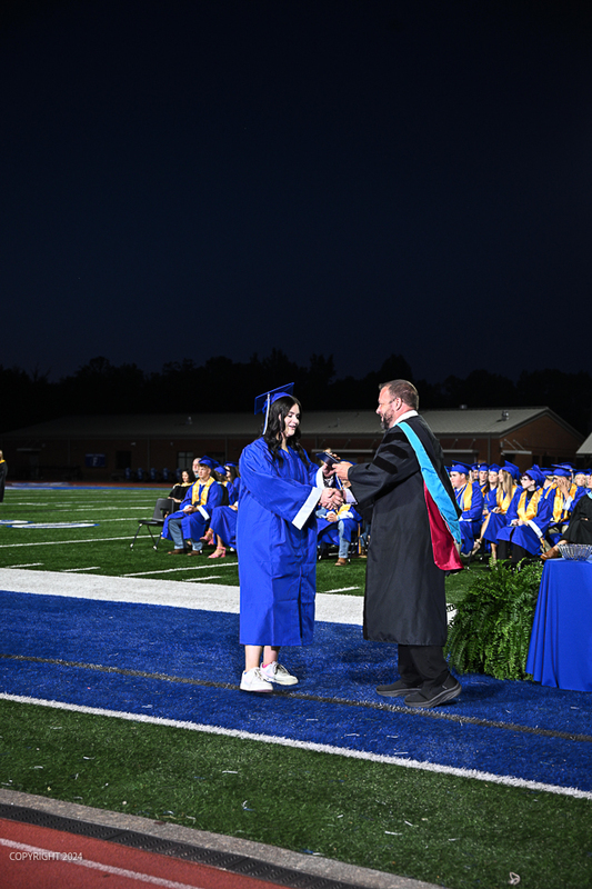 FCGrad250576.jpg