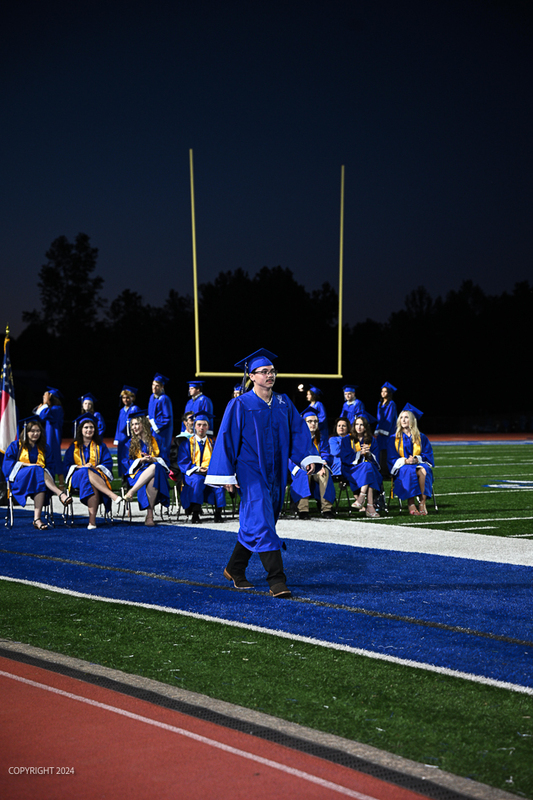 FCGrad250586.jpg