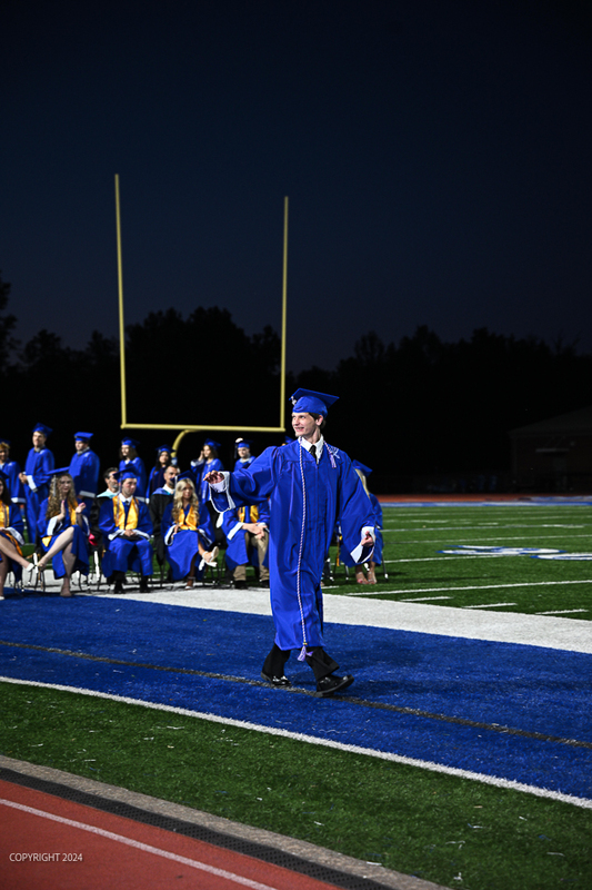 FCGrad250589.jpg
