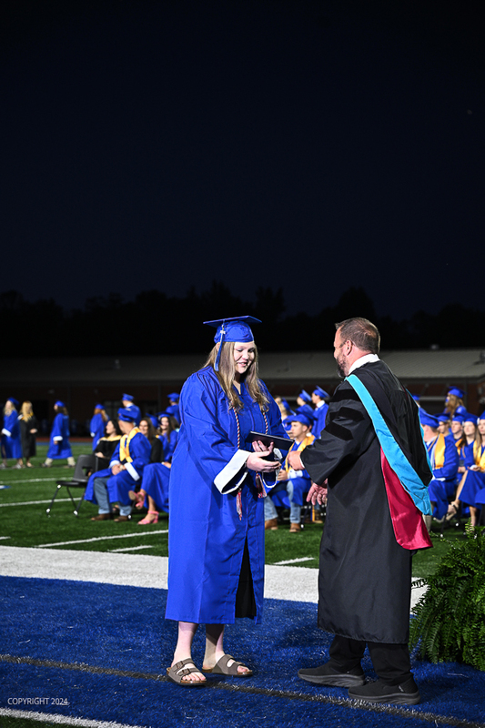FCGrad250595.jpg
