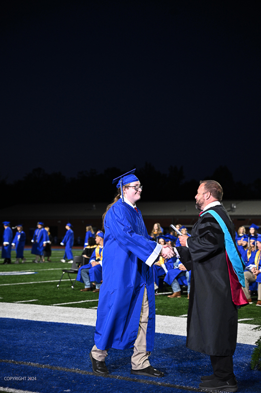 FCGrad250597.jpg