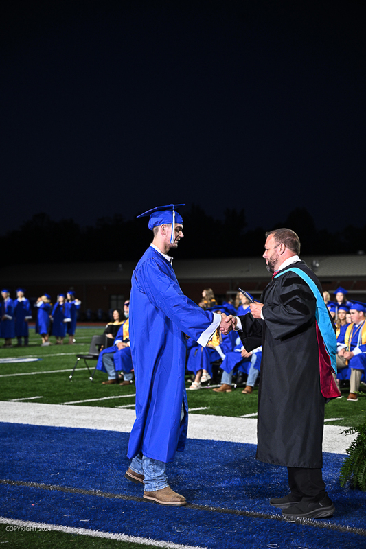 FCGrad250603.jpg