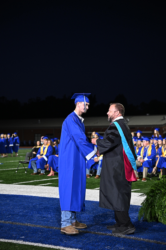 FCGrad250604.jpg