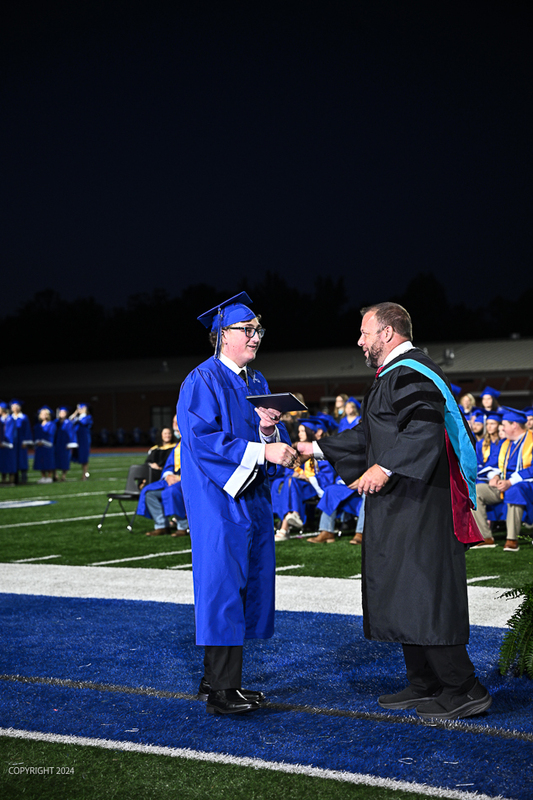 FCGrad250606.jpg
