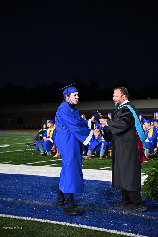 FCGrad250612.jpg