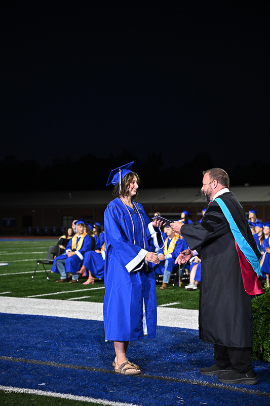 FCGrad250634.jpg