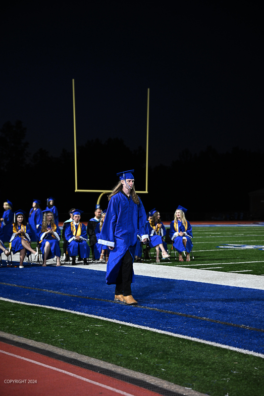 FCGrad250663.jpg