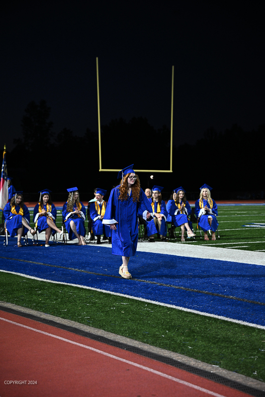 FCGrad250670.jpg