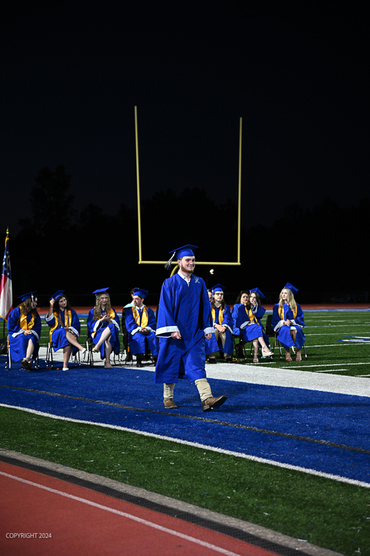 FCGrad250686.jpg