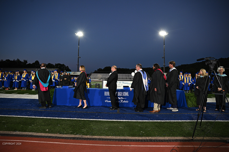 FCGrad250728.jpg