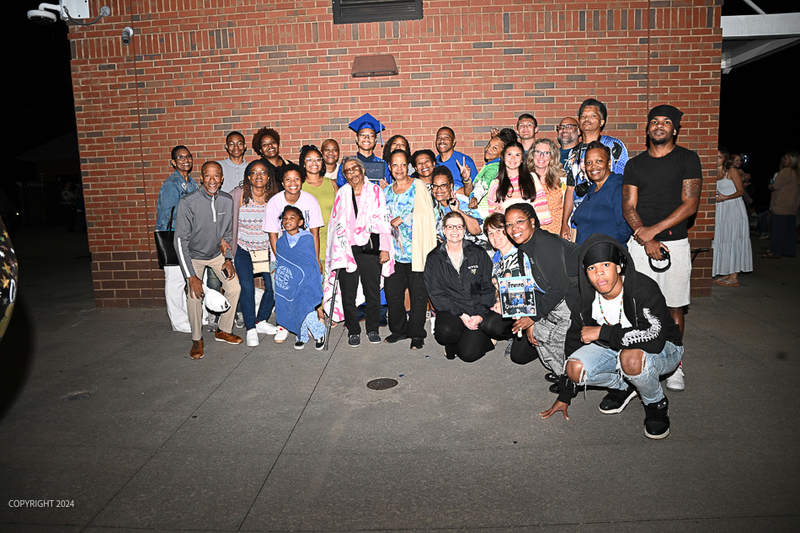 FCGrad250732.jpg