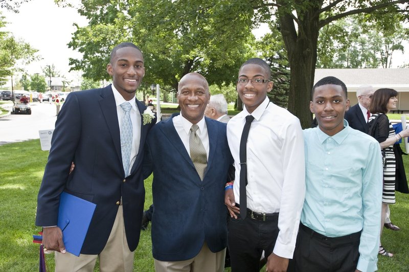 earl da pearl earl sr eathyn and garrett.jpg