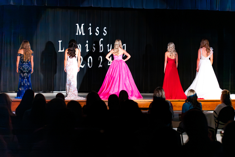 2024 Miss LHS-1000052-Enhanced-NR.jpg