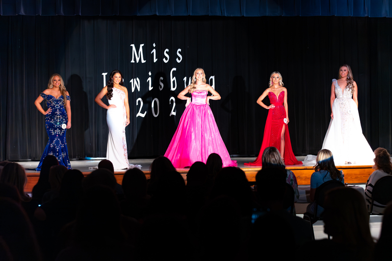 2024 Miss LHS-1000057-Enhanced-NR.jpg