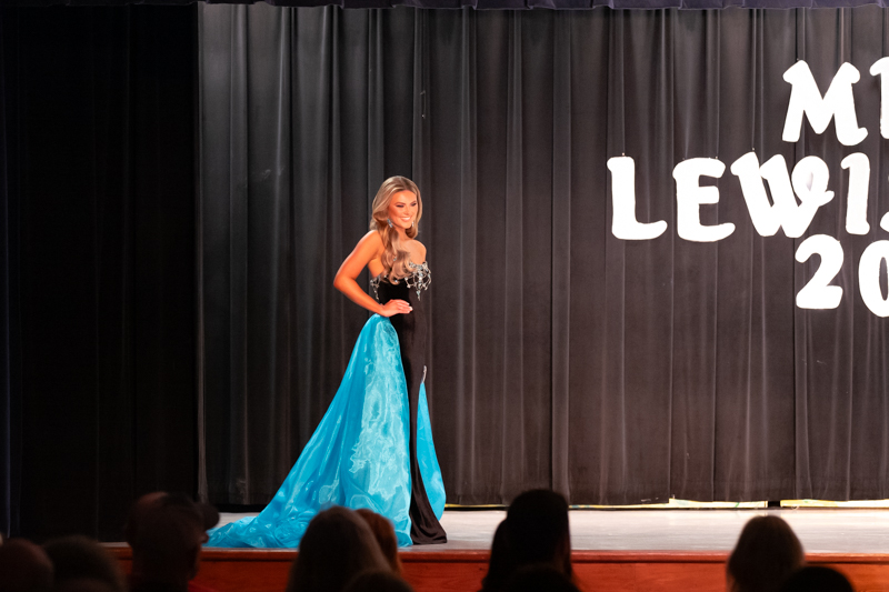 2025 Miss LHS-1010249.jpg