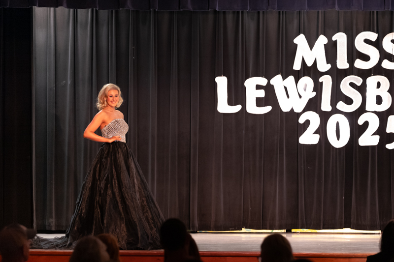 2025 Miss LHS-1010328.jpg