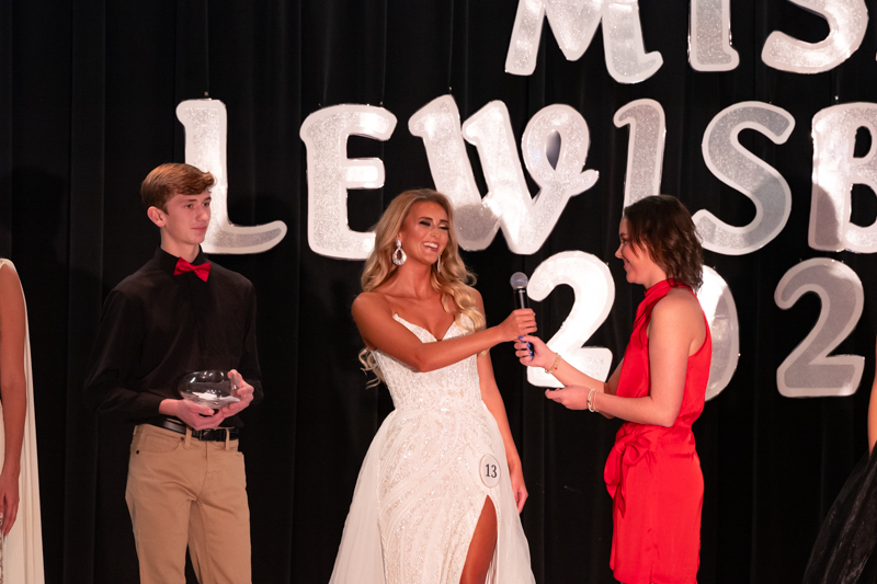 2025 Miss LHS-1010355.jpg