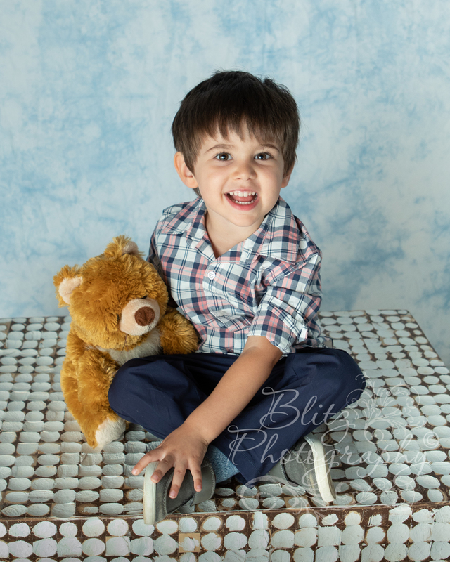 HoggLivianna7MFam2019_0090_web.jpg