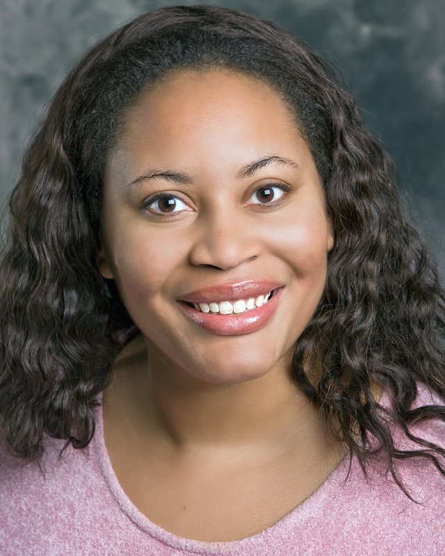 Sarah 2.jpg