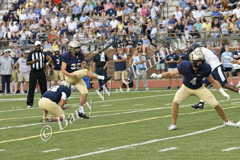 OM25vsBriarwood_034.jpg