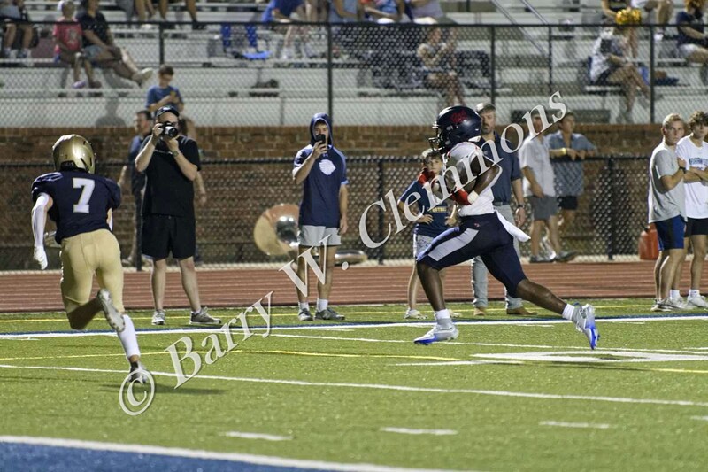 OM25vsBriarwood_100.jpg
