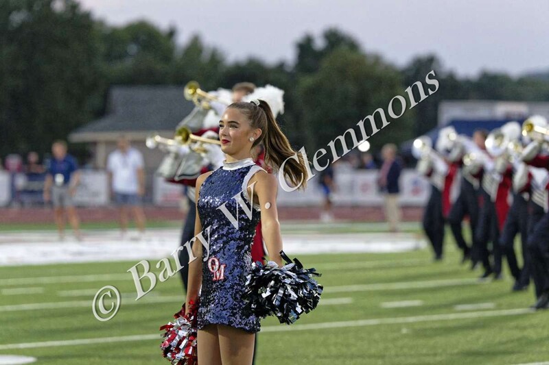 OM25vsThompson070.jpg