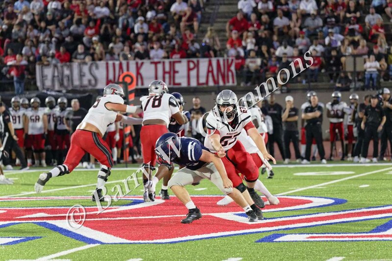 OM25vsThompson096.jpg