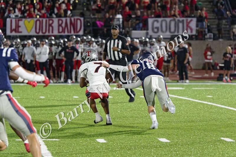 OM25vsThompson148.jpg