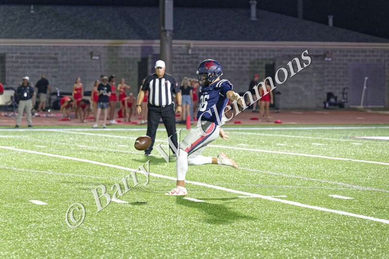 OM25vsThompson174.jpg