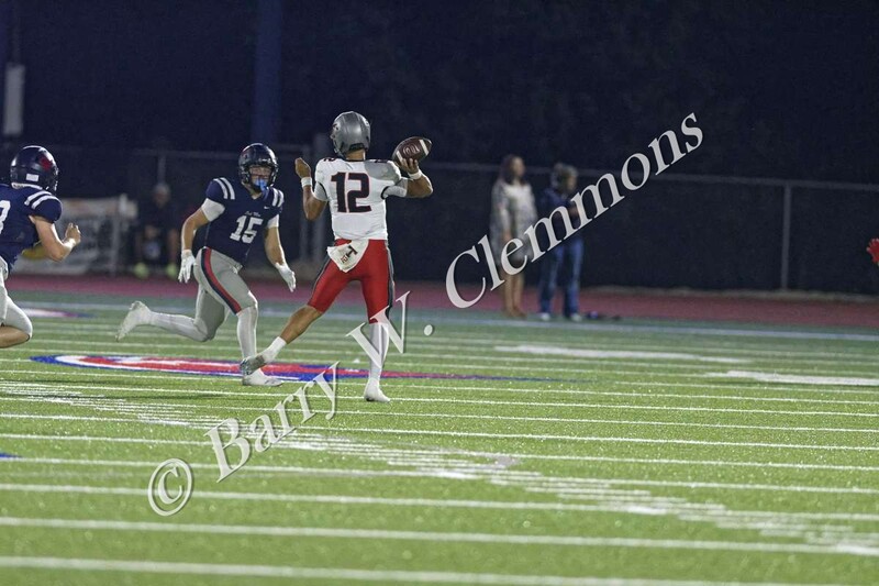 OM25vsThompson230.jpg