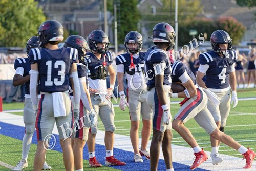 OM25vsThompson001.jpg