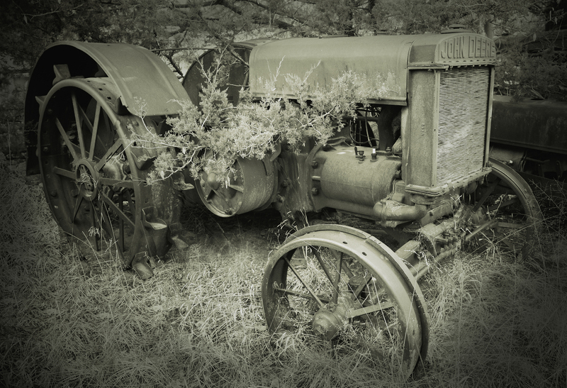 Out to Pasture.jpg :: Images taken at Easy Jack & Sons Junkyard, Jamin Welsh, Owner, 2323 S. Milford Lake Road, I-70, Exit 290, Junction City, Kansas  66441.  This yard specializes in cars and other vehicles of the past.  This was a field trip arranged by Bruce Hogel from Digital Dimensions and Beyond.