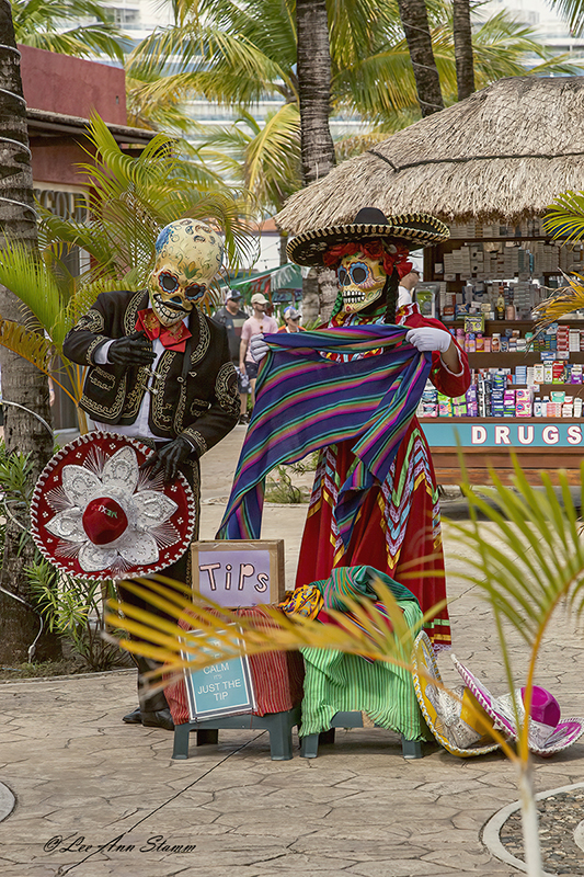 Street Performers in Cozumel Mexico.jpg :: Working for tips, these colorful street performers were spotted on the Island of Cozumel.