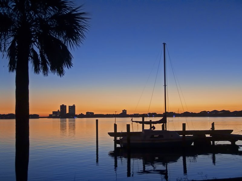 THFL01.jpg :: Twilight Harbor
