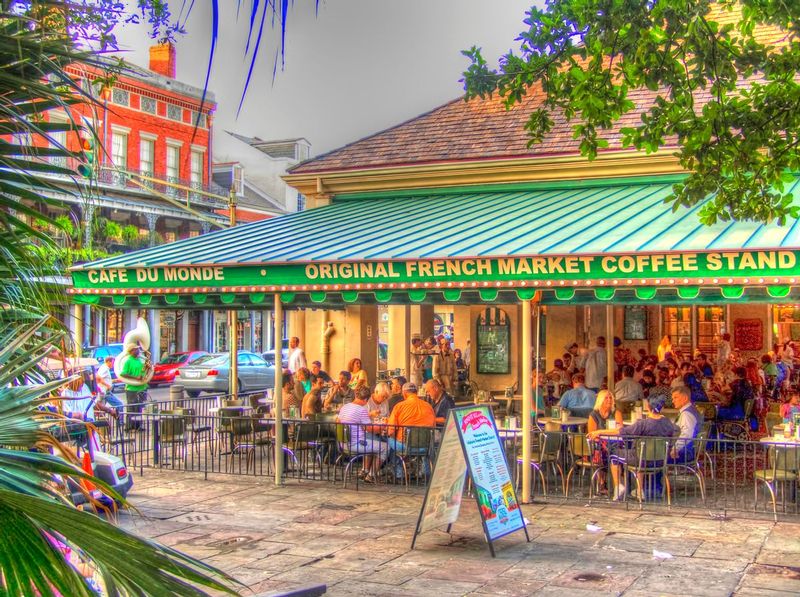 CDMNOLA2.jpg :: Cafe du Monde