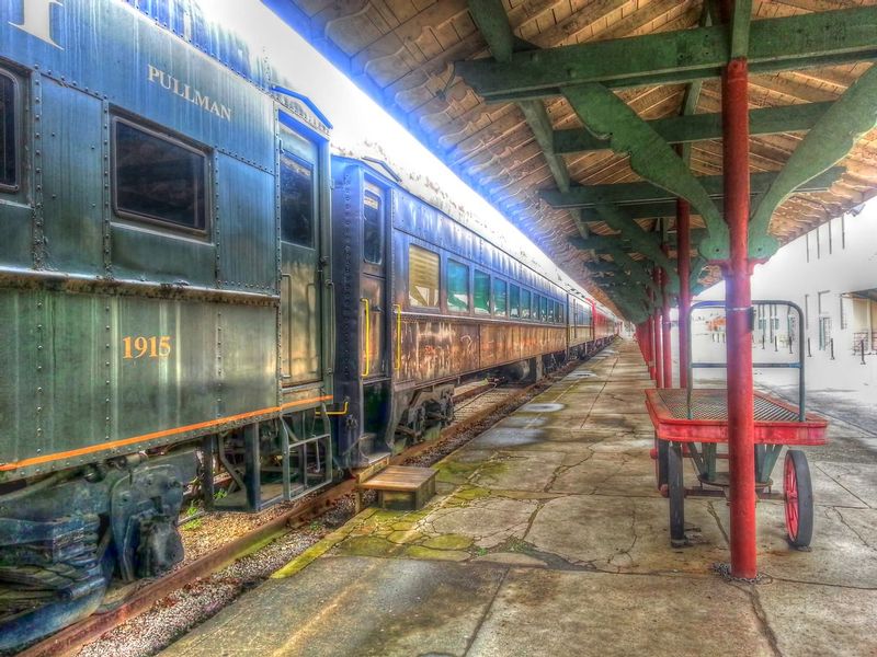 GSMR2.jpg :: Great Smokey Mountain Railway