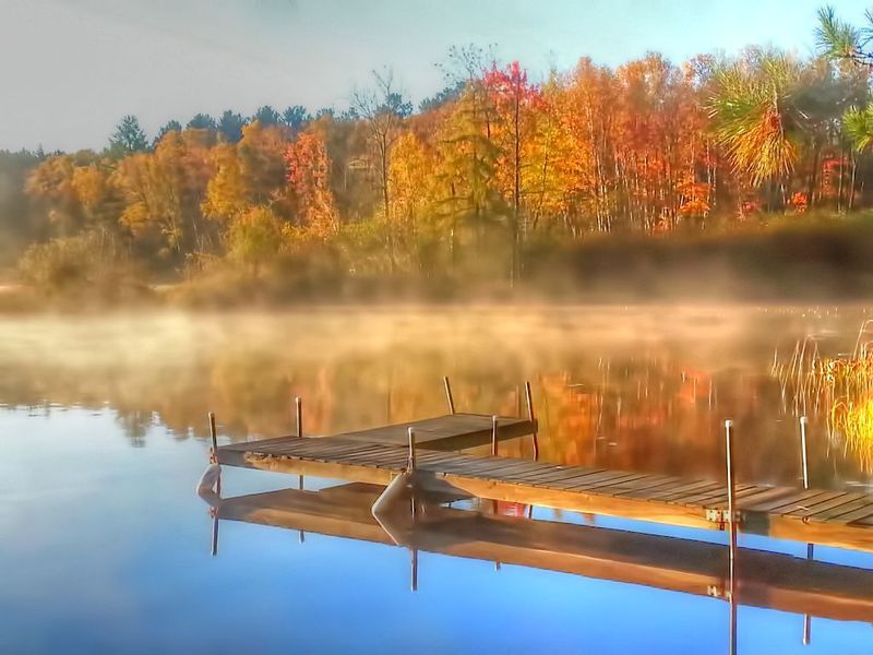 MMIWI1.jpg :: Misty Morning